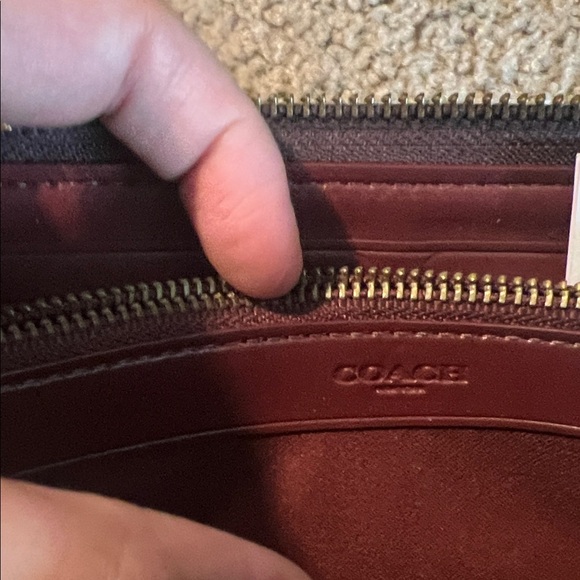 Coach Signature QB Raspberry and Brown Zip Wallet NWT - Picture 4 of 8
